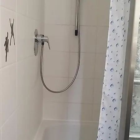 Secra Exclusive Maisonette-ferienzimmer Am Backhausgarten Appartamento Flonheim